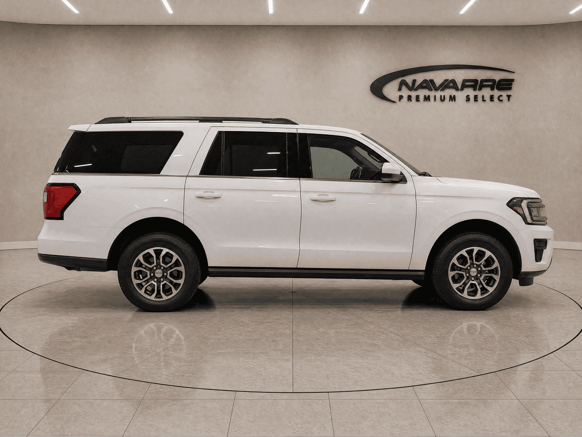 2023 Ford Expedition XLT — photo 8