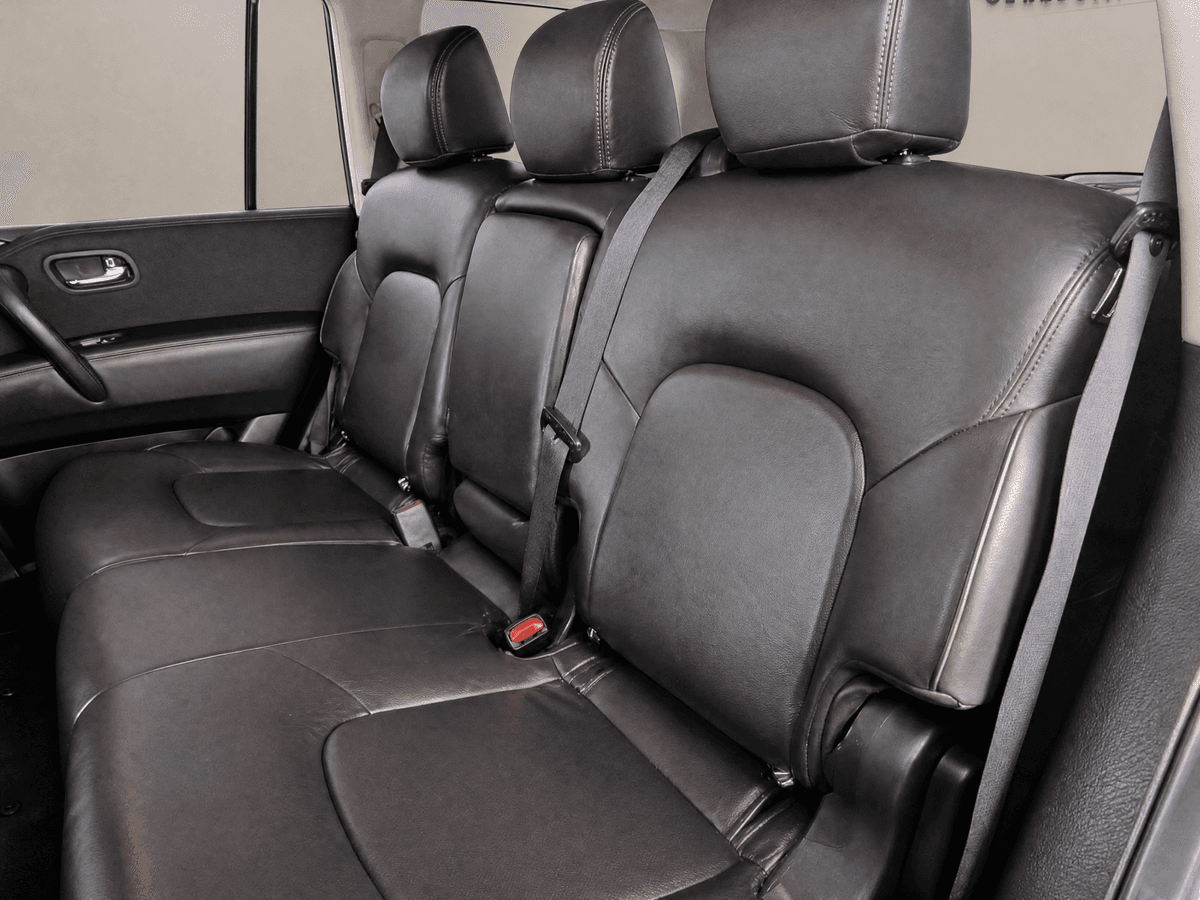 2019 Nissan Armada SV, photo 1