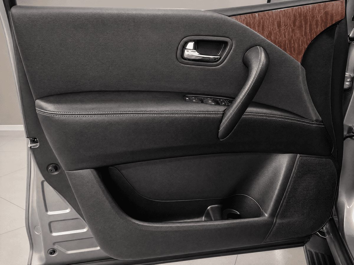 2019 Nissan Armada SV, photo 6