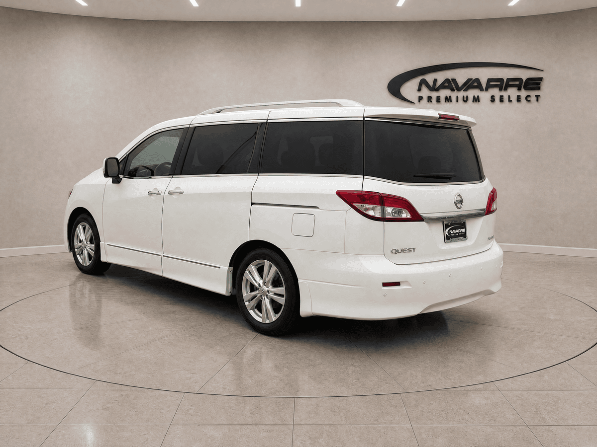 2016 Nissan Quest Platinum