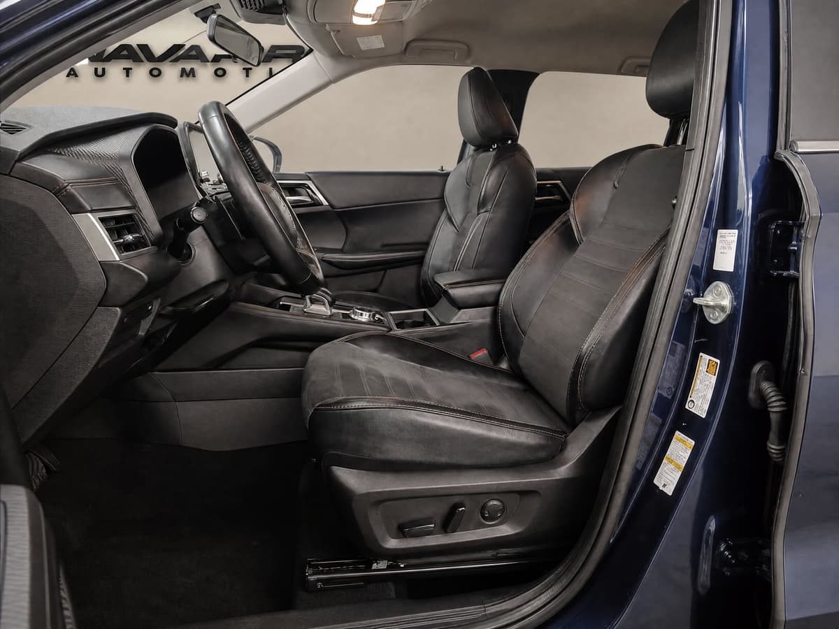 2024 Mitsubishi Outlander SE - Photo 5