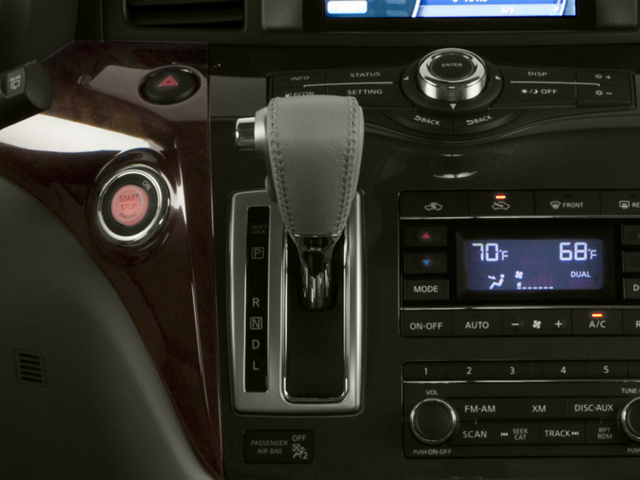 2016 Nissan Quest Platinum