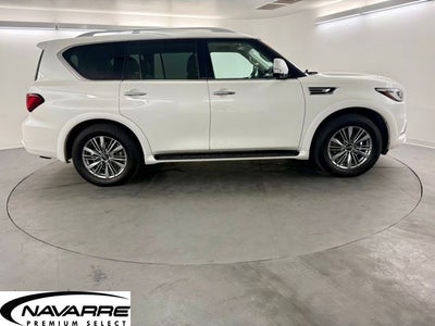 2022 INFINITI QX80 LUXE