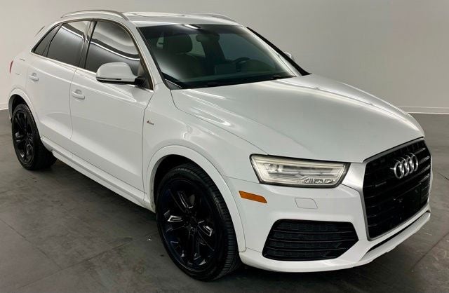2016 Audi Q3 2.0T Prestige quattro