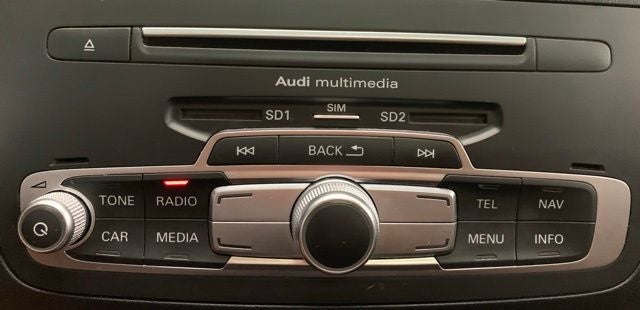 2016 Audi Q3 2.0T Prestige quattro